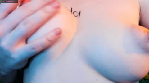 Lucious Foijieh online show from 01.08.25