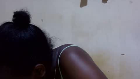 Snapshot of dark_princess1 chatting on 11.02.25 dark_princess1 online show from 11.02.25