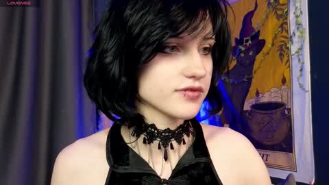 Vamp  online show from 12.04.24