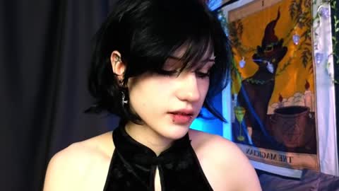 Vamp  online show from 12.19.24