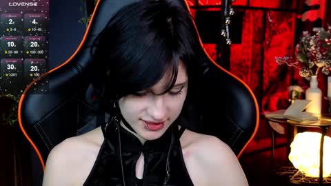 Vamp  online show from 12.21.24