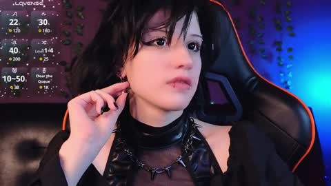 Vamp  online show from 01.19.25