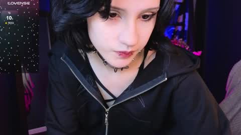 Vamp  online show from 01.30.25