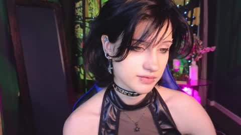 Vamp  online show from 02.10.25