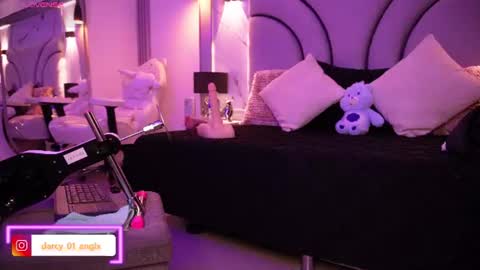 Snapshot of darkangelx_ chatting on 06.09.26 Angel Darcy online show from 06.09.26