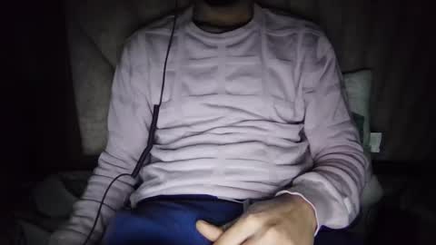 Snapshot of darkbud03 chatting on 02.04.25 just a guy online show from 02.04.25