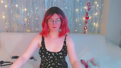 Kelly online show from 12.20.24