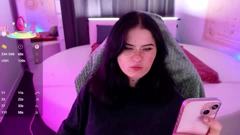 Snapshot of darksh1ne chatting on 10.19.25 Shine online show from 10.19.25