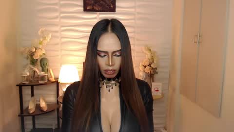 HAPPY BIRTHDAY MISTRESS MADRIANA online show from 12.16.24