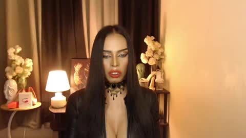 HAPPY BIRTHDAY MISTRESS MADRIANA online show from 01.25.25