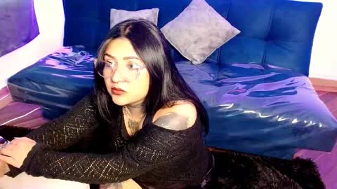 Snapshot of darksweetmini chatting on 02.27.26 Darksweetmini online show from 02.27.26