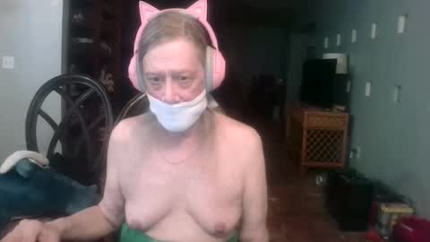 darla_darling1222101 online show from 02.12.26