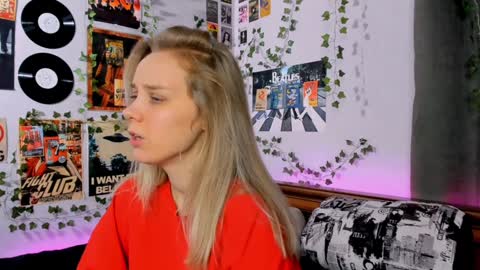 lina online show from 12.10.24