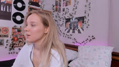 lina online show from 12.16.24