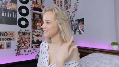 lina online show from 01.18.25