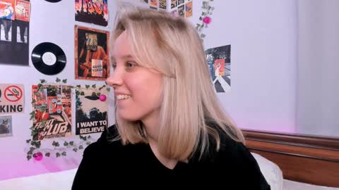 lina online show from 02.26.25