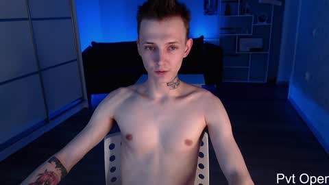 your lovely Oli online show from 01.29.25