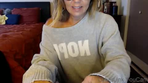 Snapshot of darlingd77 chatting on 11.07.25 DarlingD online show from 11.07.25