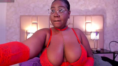  Darnell Queen online show from 02.12.25