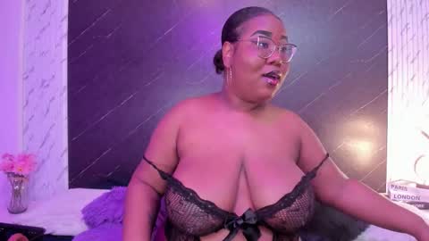  Darnell Queen online show from 09.16.25