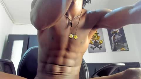 Snapshot of darwin_jhonson chatting on 12.14.24 Darwin online show from 12.14.24