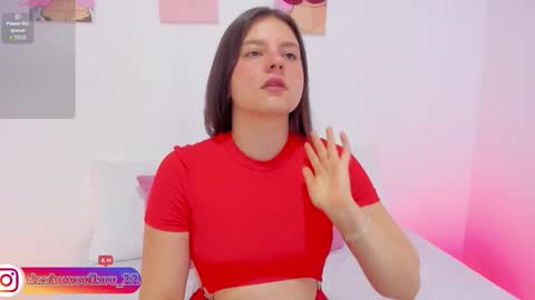 Snapshot of dashanovikov chatting on 10.30.25 Dasha online show from 10.30.25