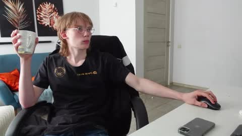 DAVE REDMOND online show from 04.21.26