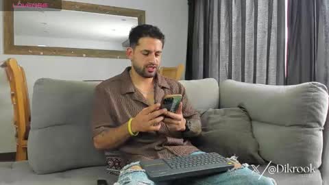 Daves online show from 10.20.25