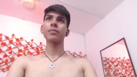 Snapshot of david_925_ chatting on 10.16.25 David online show from 10.16.25