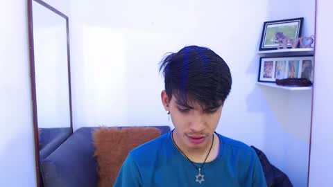 Snapshot of david_925_ chatting on 11.04.25 David online show from 11.04.25