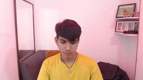 Snapshot of david_925_ chatting on 11.05.25 David online show from 11.05.25