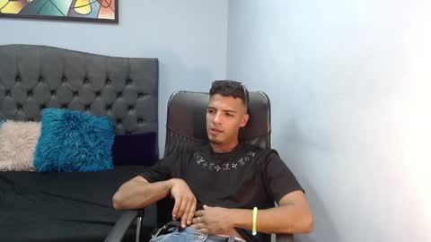 david_bandercock online show from 12.05.24