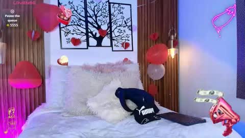 Snapshot of david_banks_ chatting on 02.19.26 David online show from 02.19.26