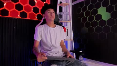 David online show from 04.17.26