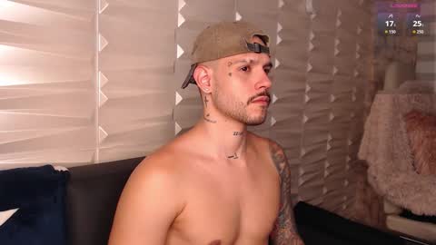 Snapshot of david_col11 chatting on 10.20.25 David col11 online show from 10.20.25