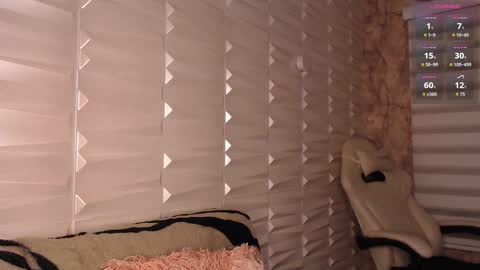 Snapshot of david_col11 chatting on 10.30.25 David col11 online show from 10.30.25