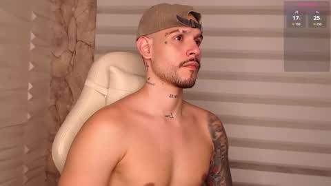 Snapshot of david_col11 chatting on 10.30.25 David col11 online show from 10.30.25