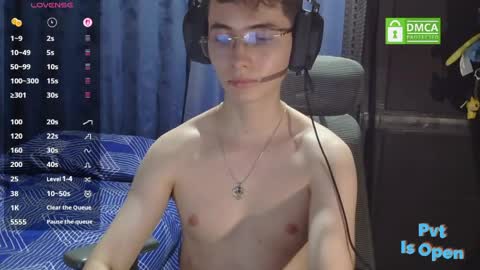 ProgrammerBoy online show from 06.04.26