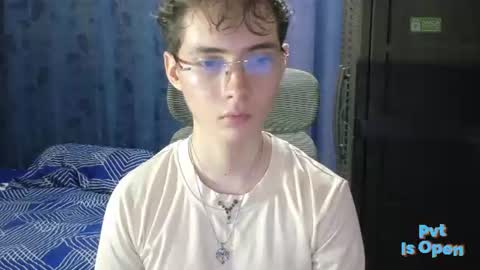 Snapshot of david_colombian chatting on 07.17.26 ProgrammerBoy online show from 07.17.26