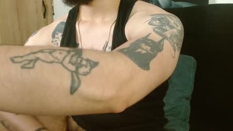 Snapshot of david_franco1 chatting on 10.23.25 Twitter davidsanctum online show from 10.23.25