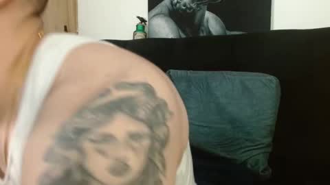 Snapshot of david_franco1 chatting on 11.15.25 Twitter davidsanctum online show from 11.15.25