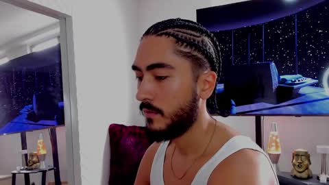 Hey im David that loves to explore and speak their fantasies. Very open talktative and nice. Feel free to chat with me online show from 02.09.25
