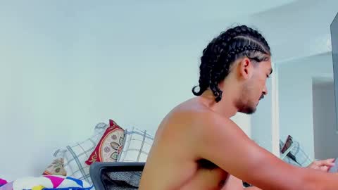 Hey im David that loves to explore and speak their fantasies. Very open talktative and nice. Feel free to chat with me online show from 10.08.25