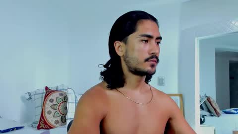 Hey im David that loves to explore and speak their fantasies. Very open talktative and nice. Feel free to chat with me online show from 10.19.25