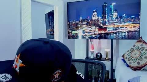 Hey im David that loves to explore and speak their fantasies. Very open talktative and nice. Feel free to chat with me online show from 02.27.26