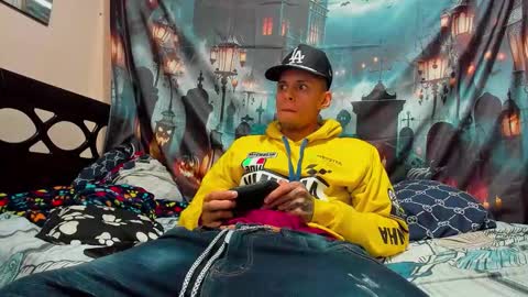 Snapshot of david_latin666_ chatting on 11.09.25 David online show from 11.09.25