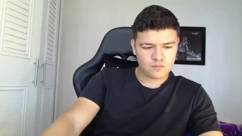 Snapshot of david_smit_ chatting on 02.10.25 david smit online show from 02.10.25