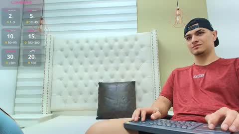 david_victoriaa online show from 02.10.26