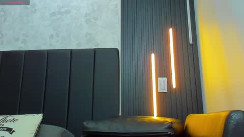 Snapshot of davidd_blake chatting on 01.05.25 David Blakee online show from 01.05.25