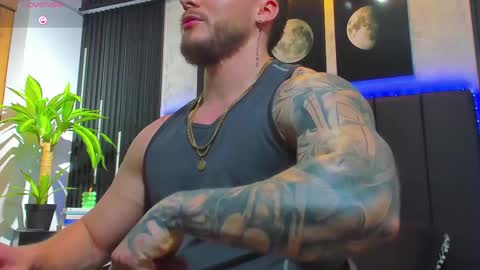 Snapshot of davidd_blake chatting on 02.12.25 David Blakee online show from 02.12.25